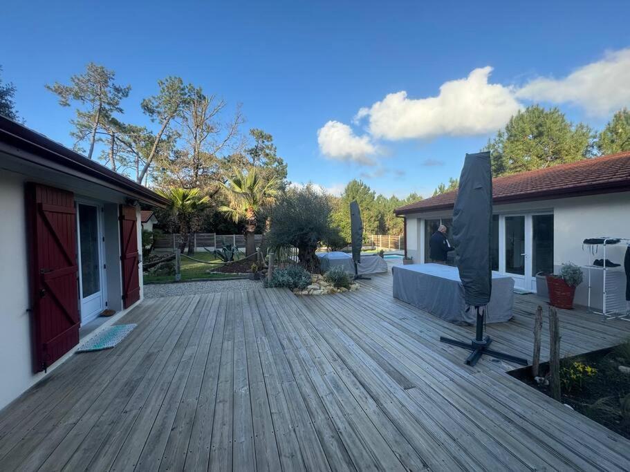 Le Chai De L'ocean - Soulacaise A 100m Piscine Jardin 1400m2 Villa