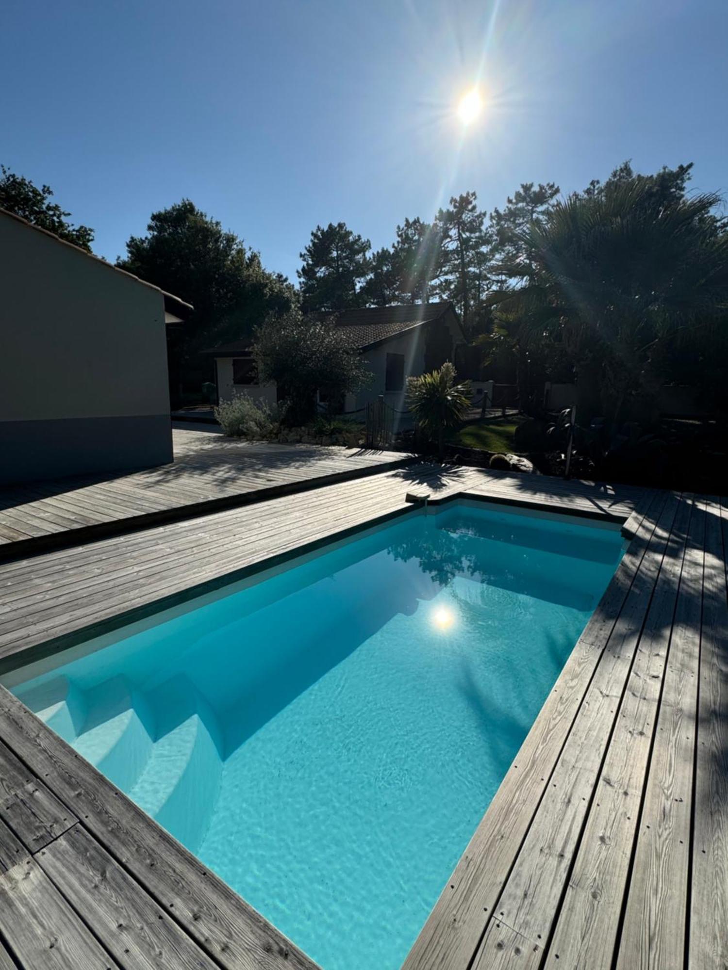 Le Chai De L'ocean - Soulacaise A 100m Piscine Jardin 1400m2 Villa